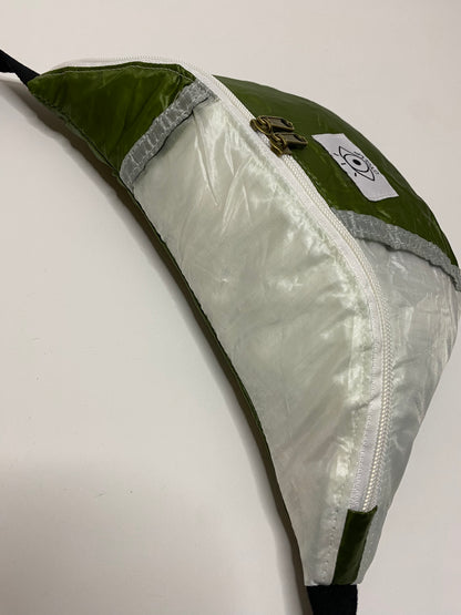 Banane upcyclée parachute